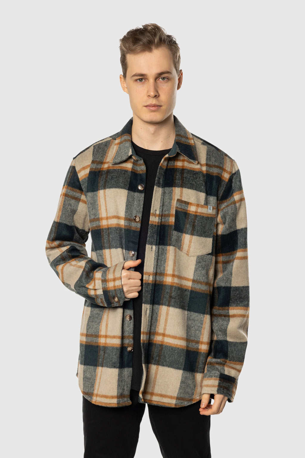 Plaid Overshirt Black & Warm Stylish Layer | TEAMLTD